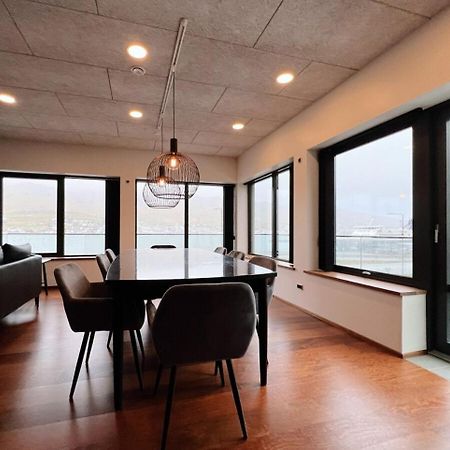 Stunning Ocean View Penthouse Apartment Oravik Buitenkant foto