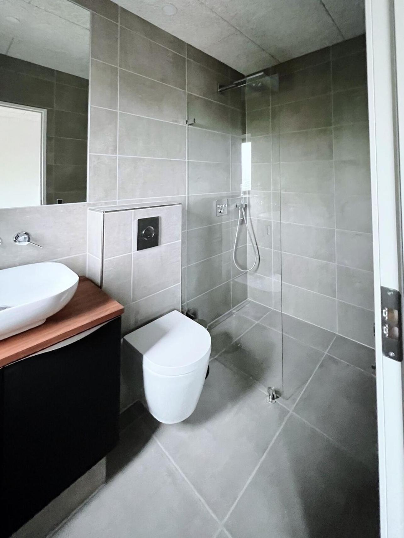 Stunning Ocean View Penthouse Apartment Oravik Buitenkant foto