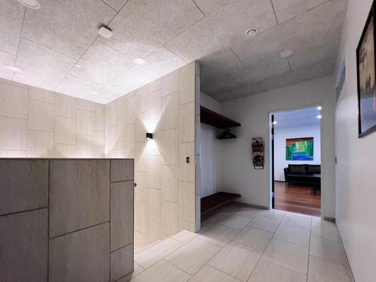 Stunning Ocean View Penthouse Apartment Oravik Buitenkant foto